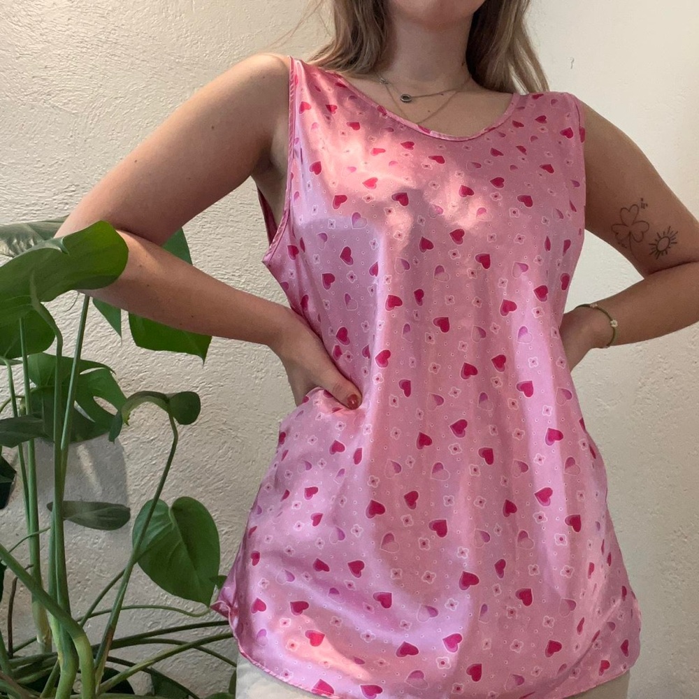 Silky hearts tank